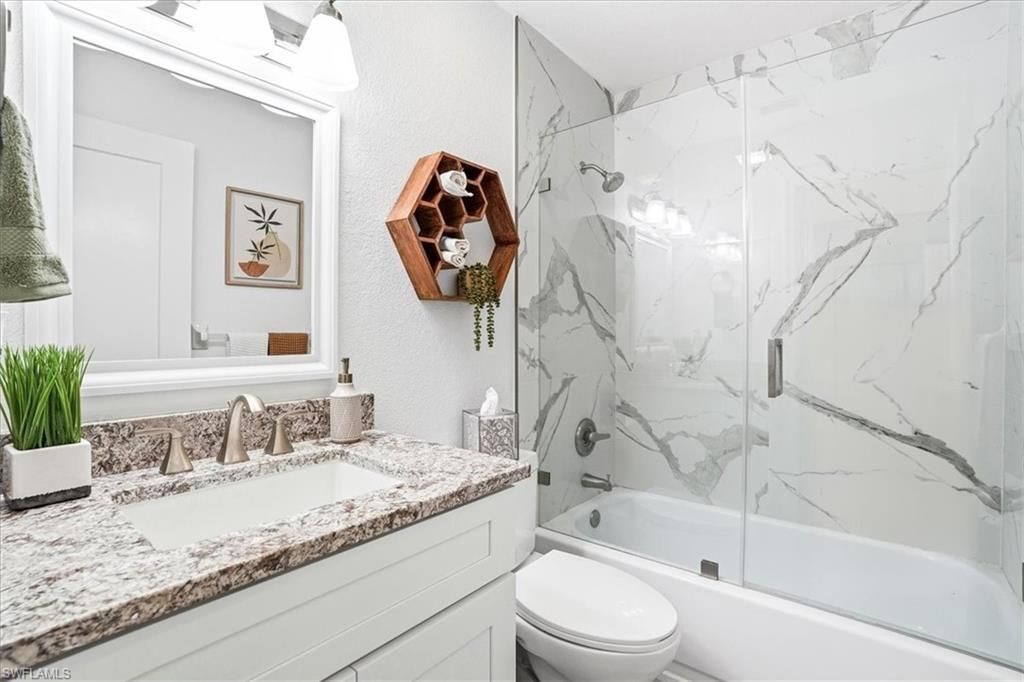 1714 Kings Lake Blvd , Unit 202, Naples, FL 34112 Photo