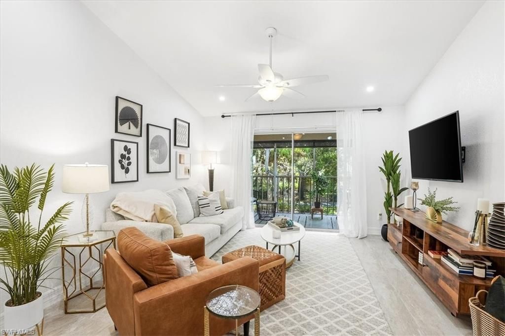 1714 Kings Lake Blvd , Unit 202, Naples, FL 34112 Photo