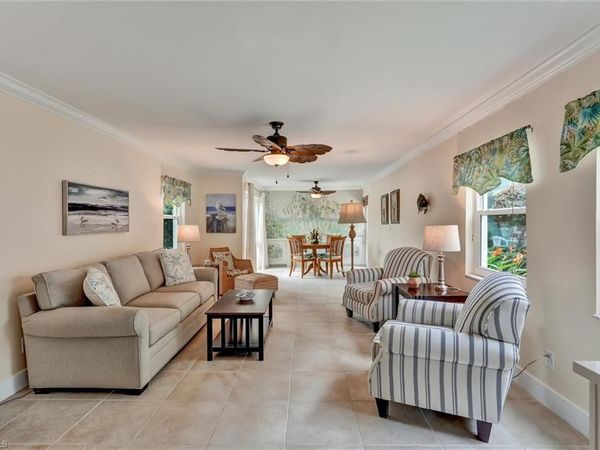 631 12th AVE S, Unit 631, NAPLES, FL 34102