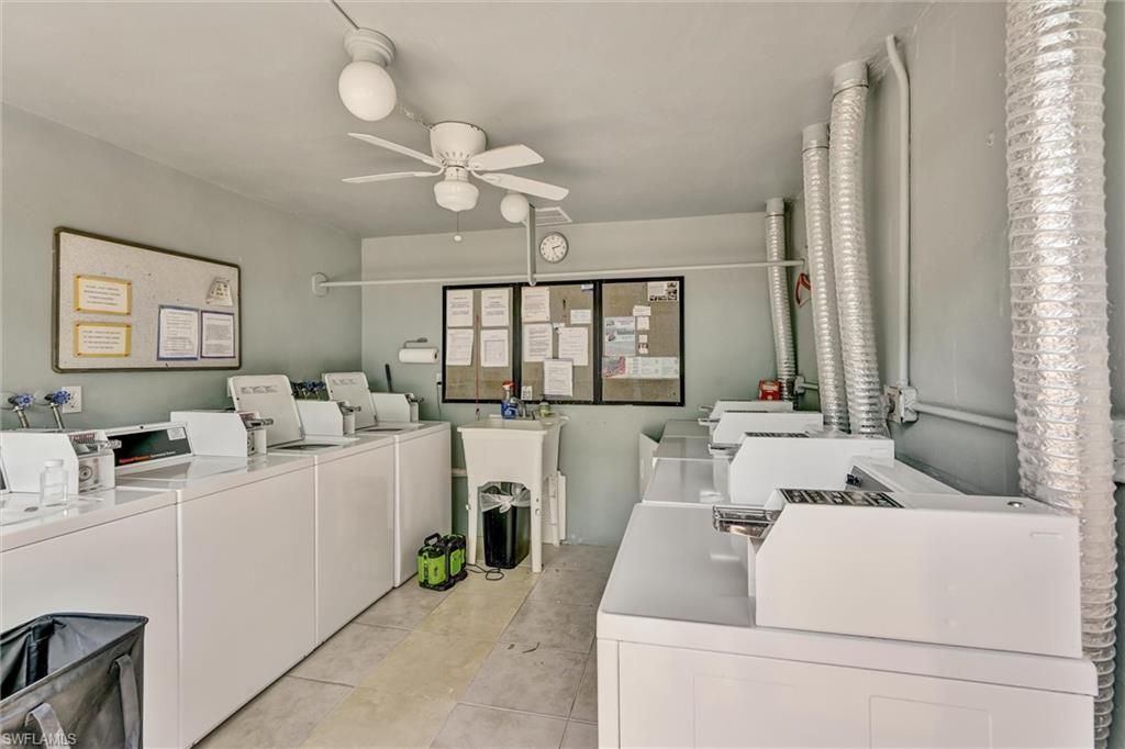 631 12th Ave S, Unit 631, Naples, FL 34102 Photo