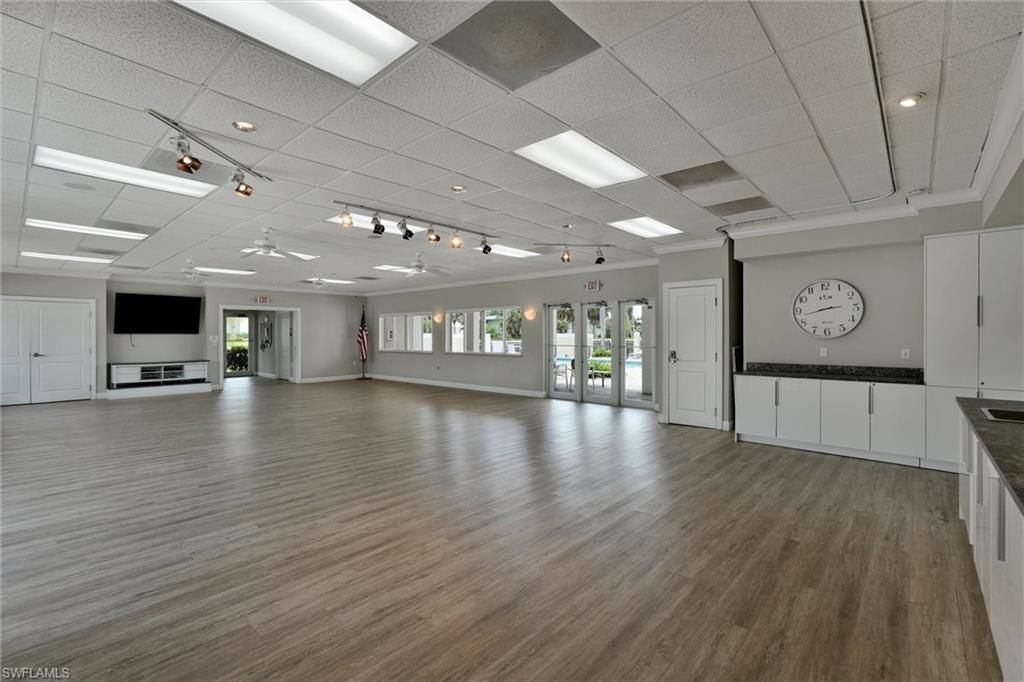 631 12th Ave S, Unit 631, Naples, FL 34102 Photo