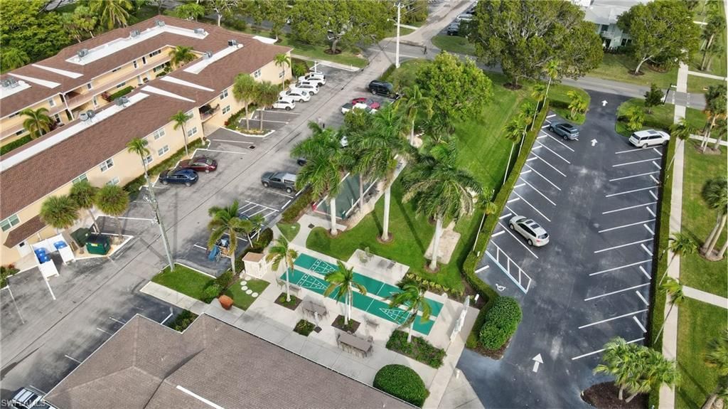 631 12th Ave S, Unit 631, Naples, FL 34102 Photo