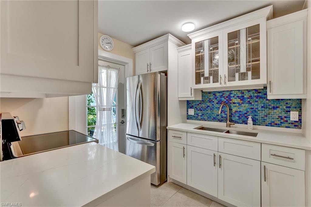 631 12th Ave S, Unit 631, Naples, FL 34102 Photo