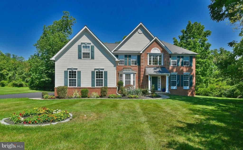 414 FOREST LANE, NORTH WALES, PA 19454