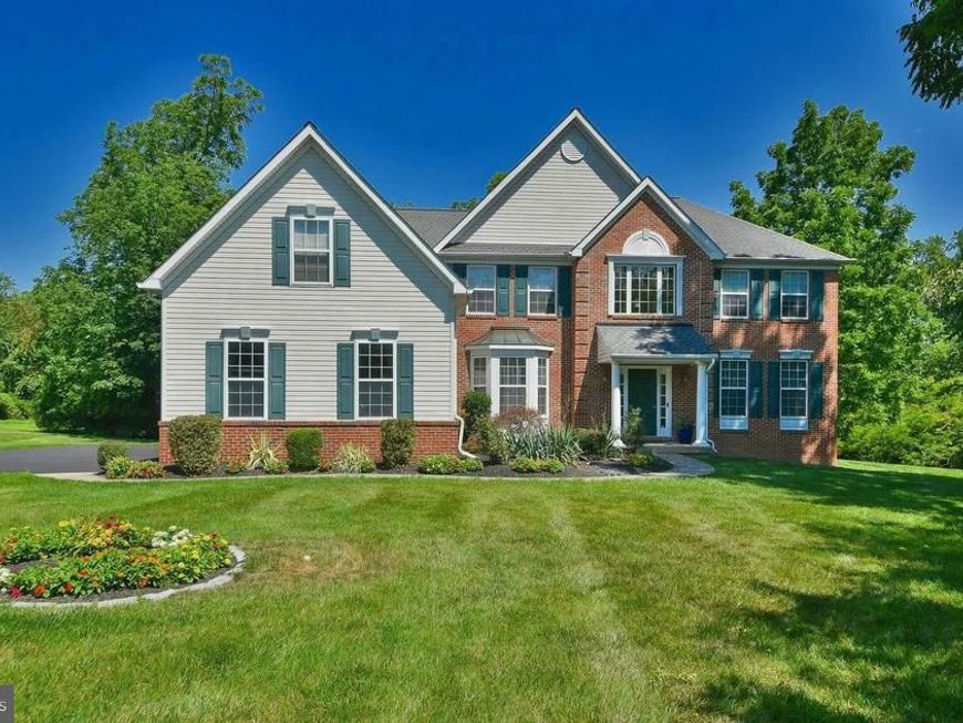 414 Forest Lane, North Wales, PA 19454 Main Photo