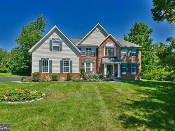 414 FOREST LANE , NORTH WALES, PA 19454