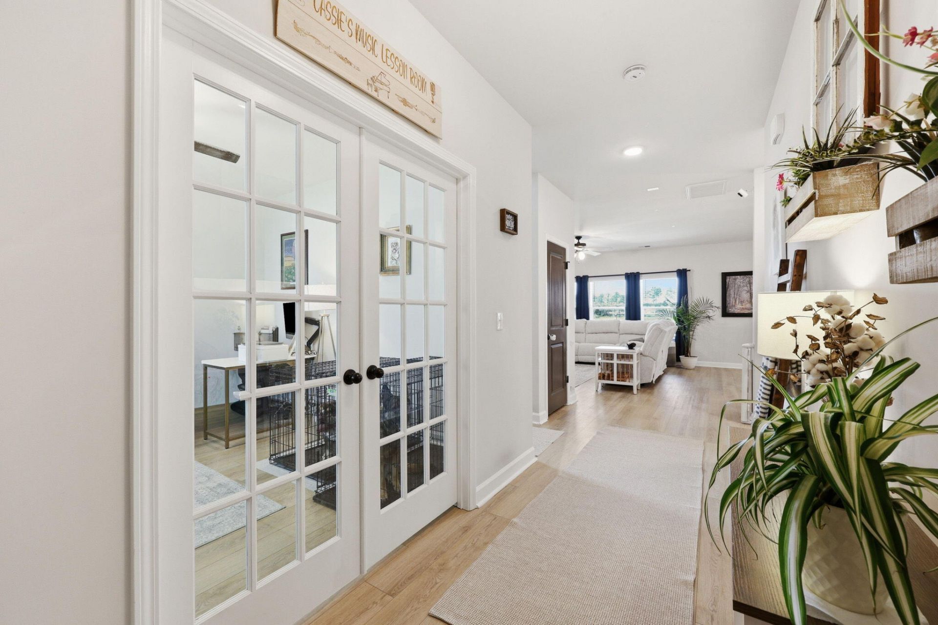 246 Lucca Drive Photo 9