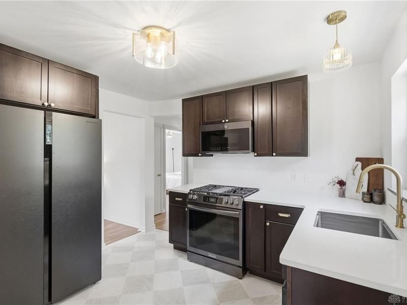 6926 Kleindale Avenue, Cincinnati, OH 45231 Photo 15