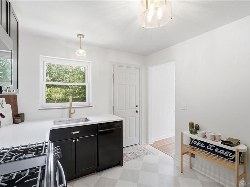6926 Kleindale Avenue, Cincinnati, OH 45231 Photo 16