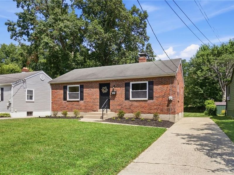 6926 Kleindale Avenue, Cincinnati, OH 45231 Photo 2