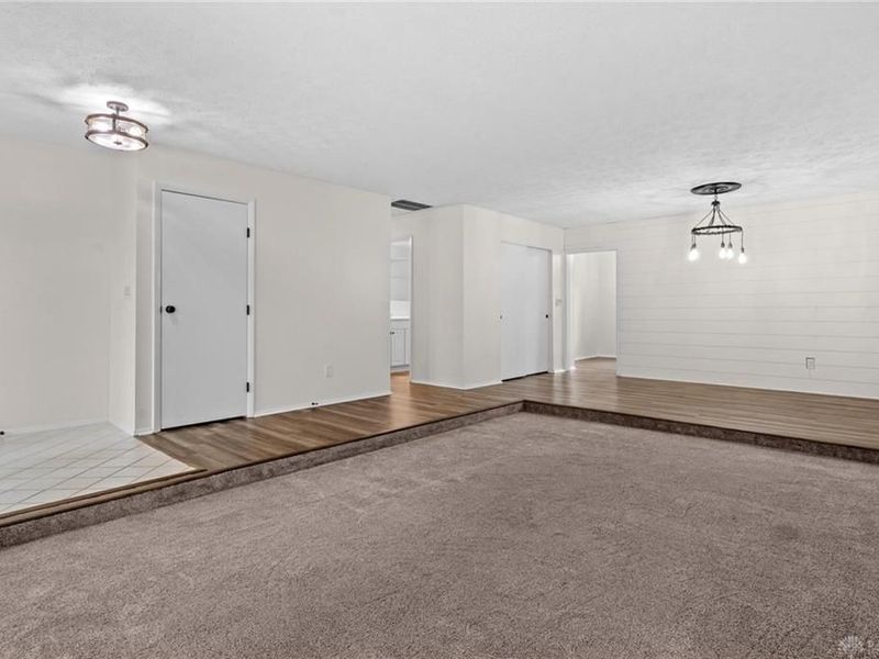 9732 Stagecoach Drive, Centerville, OH 45458 Photo 15