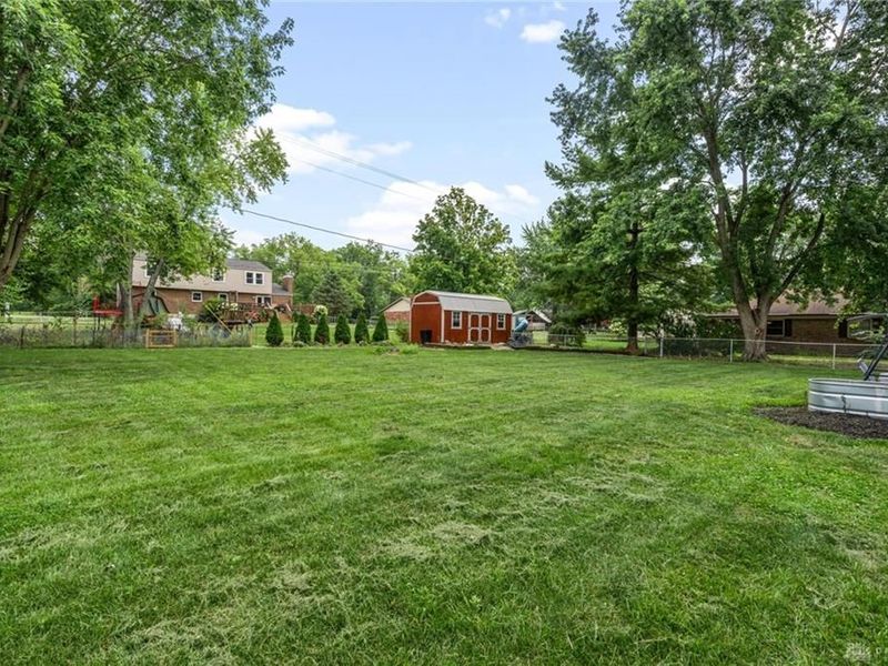 9732 Stagecoach Drive, Centerville, OH 45458 Photo 4