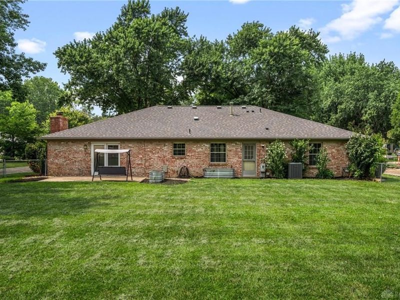 9732 Stagecoach Drive, Centerville, OH 45458 Photo 5
