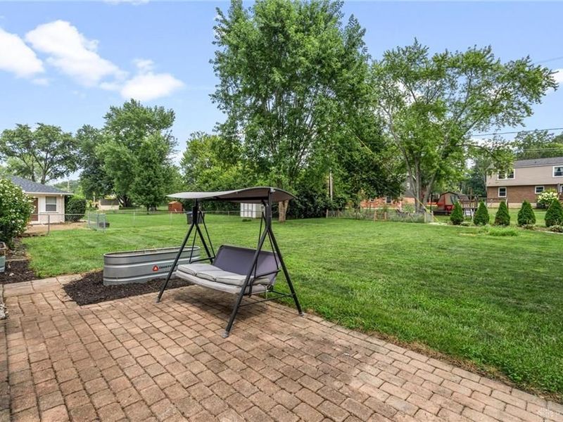 9732 Stagecoach Drive, Centerville, OH 45458 Photo 8
