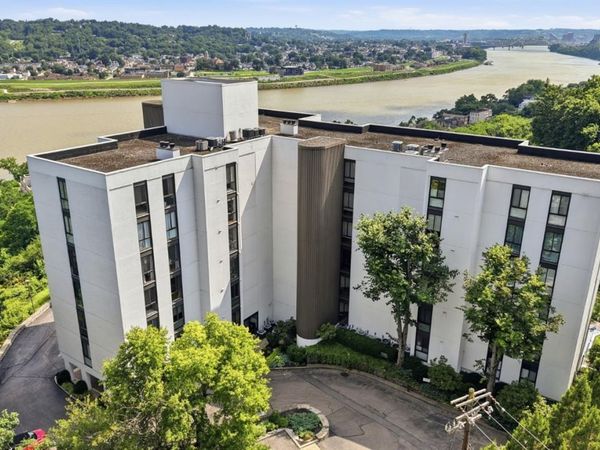 415 Bond Place, Unit 4C, Cincinnati, OH 45206