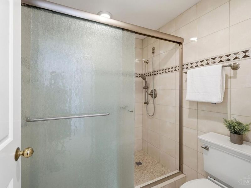 415 Bond Place, Unit 4C, Cincinnati, OH 45206 Photo 30