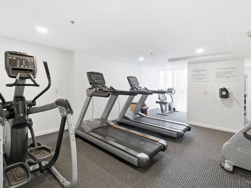 415 Bond Place, Unit 4C, Cincinnati, OH 45206 Photo 62
