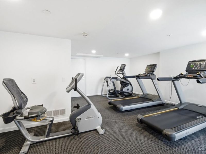415 Bond Place, Unit 4C, Cincinnati, OH 45206 Photo 64