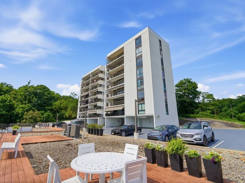 415 Bond Place, Unit 4C, Cincinnati, OH 45206 Photo 68