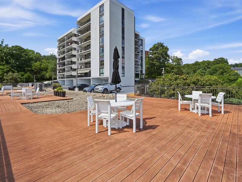 415 Bond Place, Unit 4C, Cincinnati, OH 45206 Photo 69