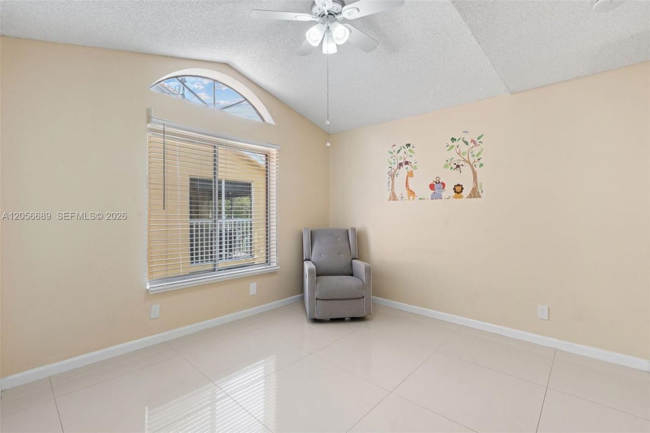 927 Coral Club Dr, Unit 927, Coral Springs, FL 33071 Photo