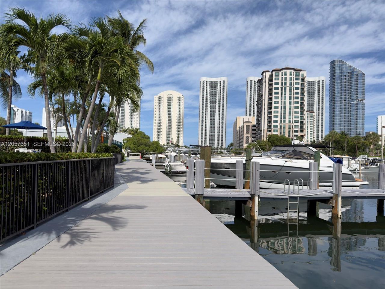 329 Poinciana Dr , Unit 909, Sunny Isles Beach, FL 33160 Photo