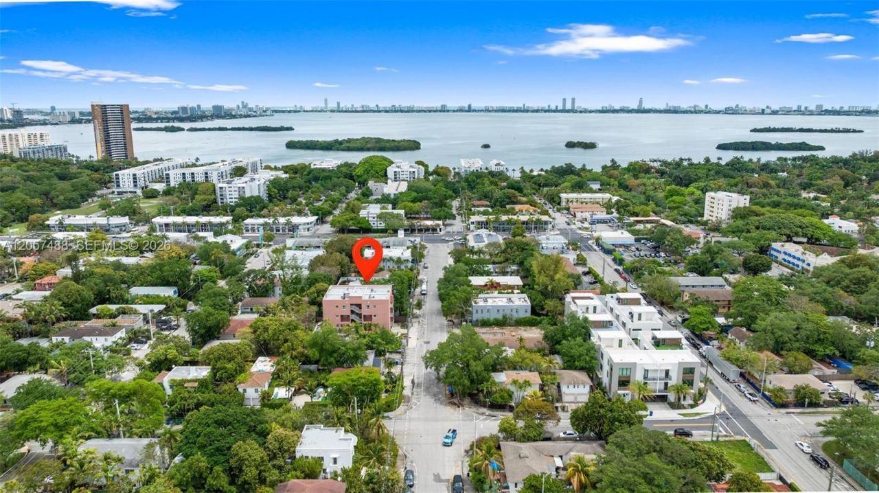 541 NE 62nd St , Unit 13, Miami, FL 33138 Photo
