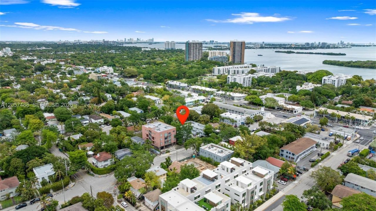 541 NE 62nd St , Unit 13, Miami, FL 33138 Photo