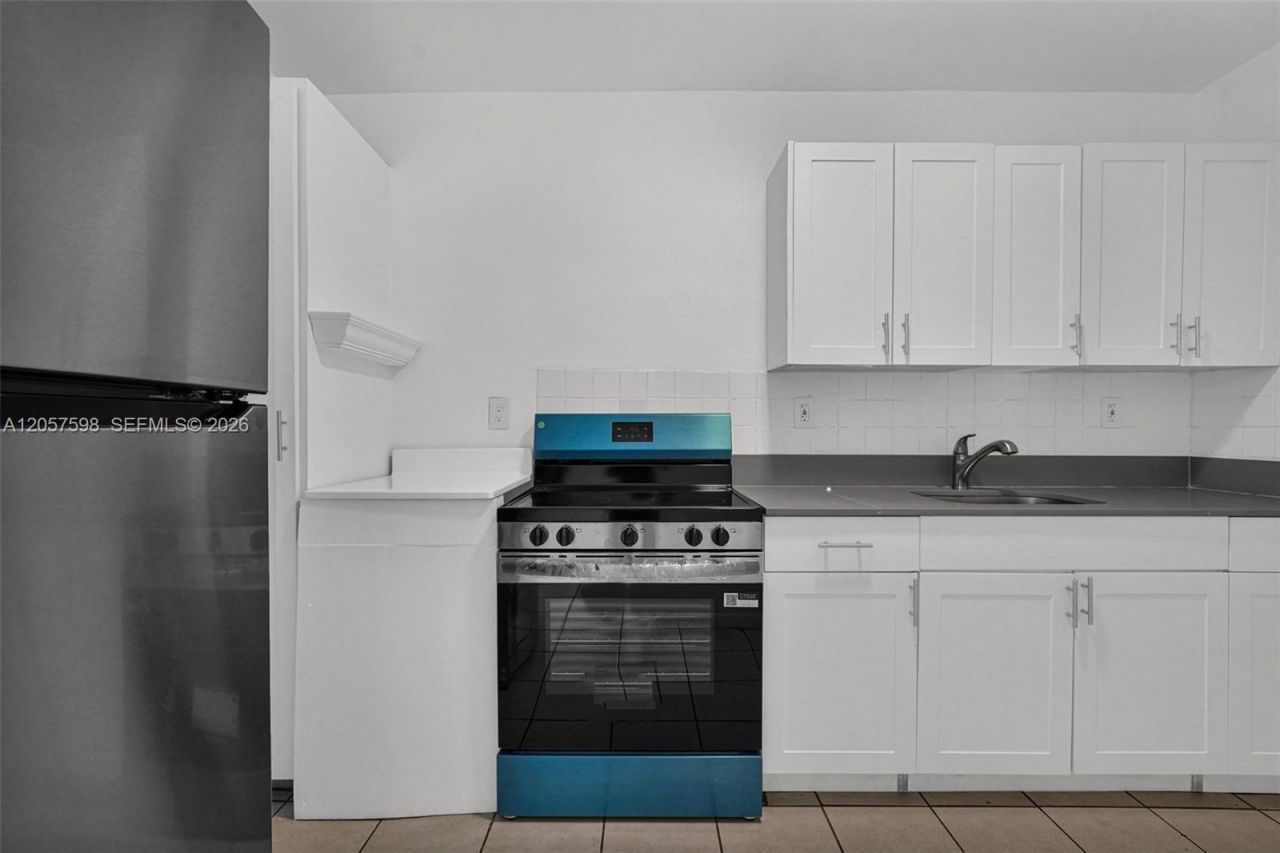 577 NW 90th St, Unit 6, El Portal, FL 33150 Photo
