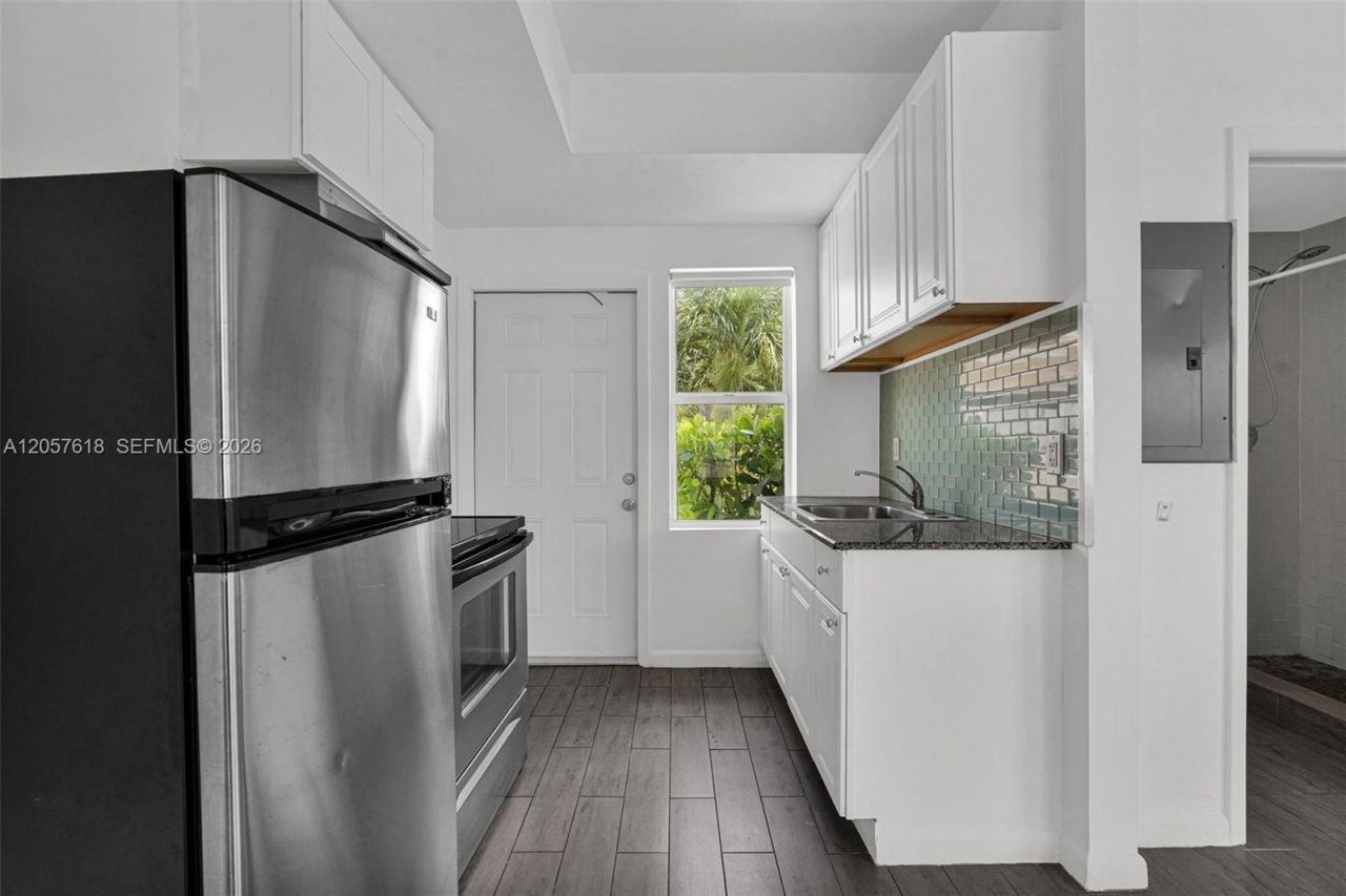529 NW 88th St, Unit 1, El Portal, FL 33150 Photo