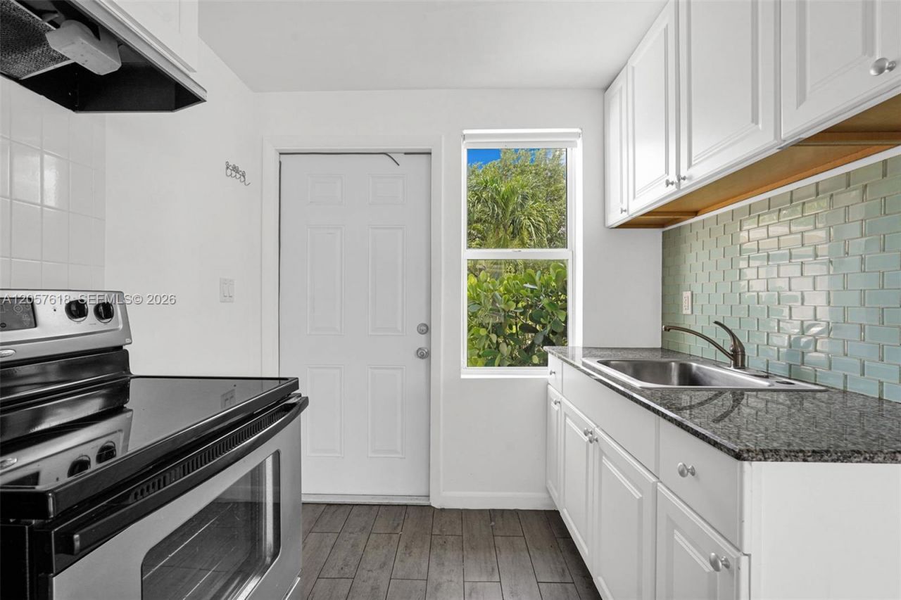 529 NW 88th St, Unit 1, El Portal, FL 33150 Photo
