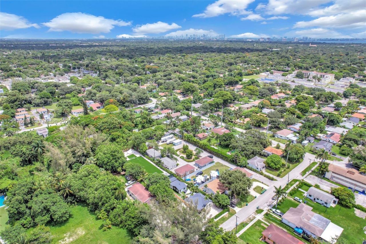 529 NW 88th St, Unit 1, El Portal, FL 33150 Photo