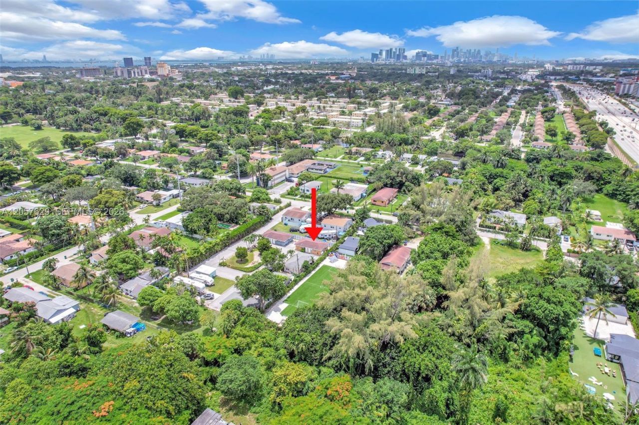 529 NW 88th St, Unit 3, El Portal, FL 33150 Photo