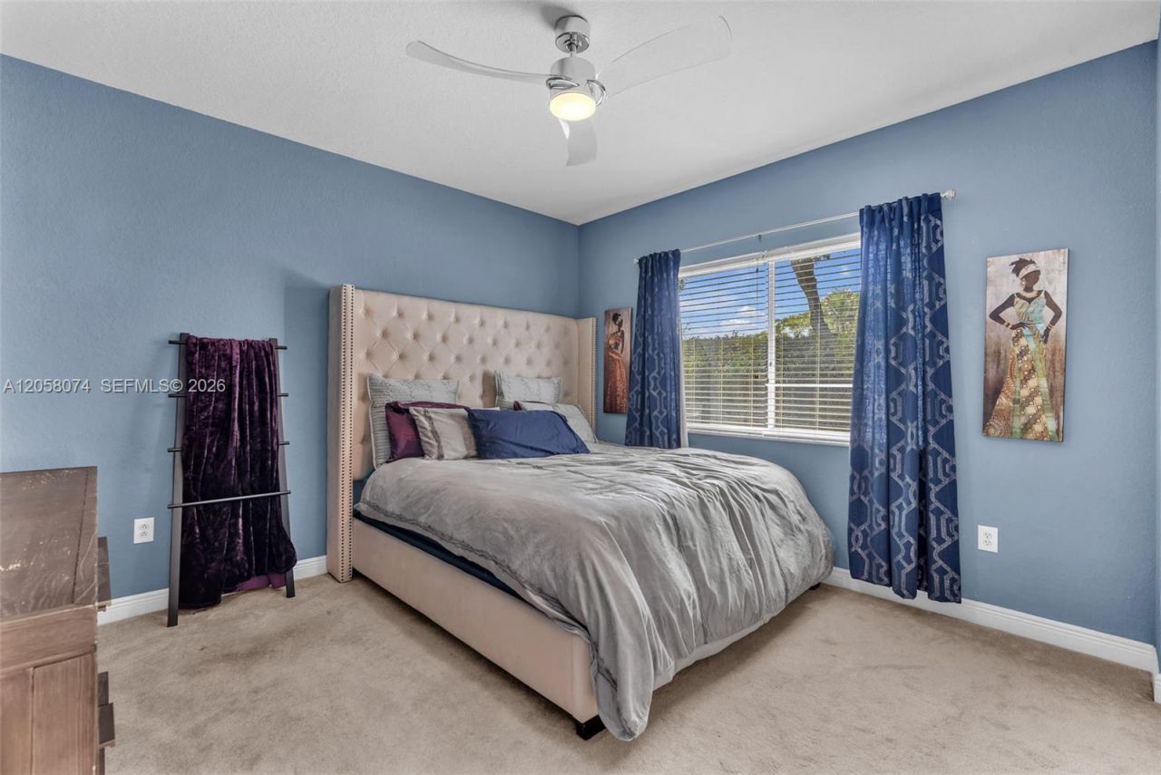 7565 NW 19th Dr, Pembroke Pines, FL 33024 Photo