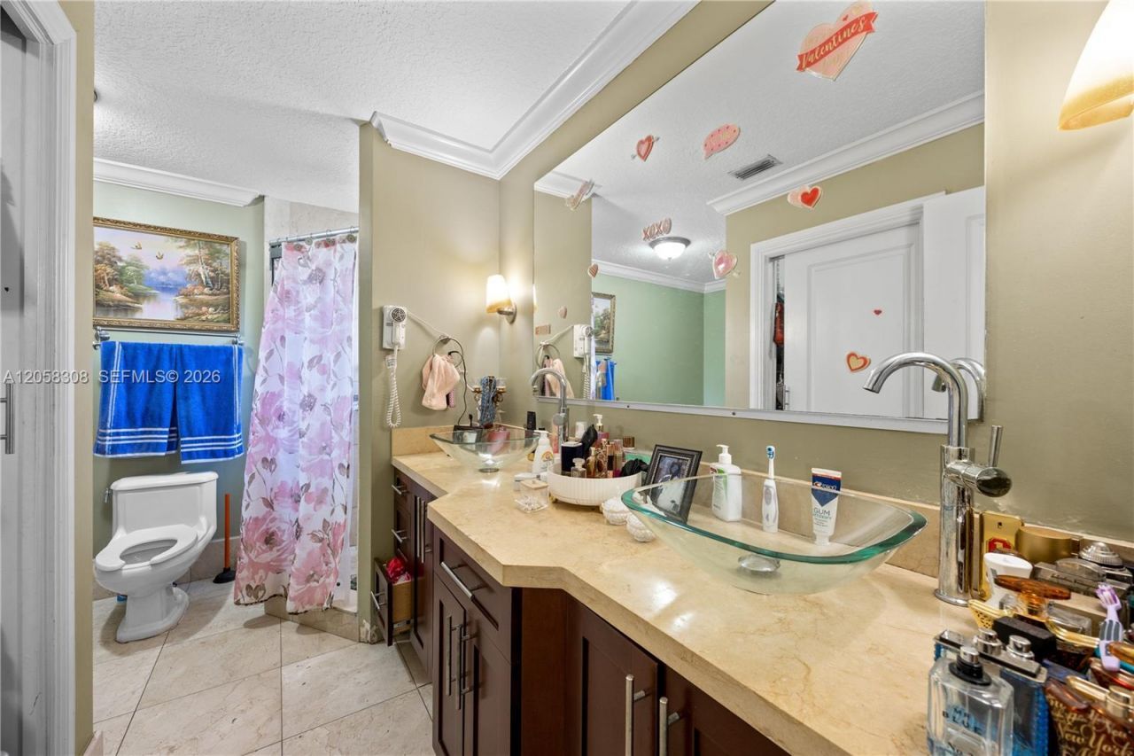 15330 SW 170th Ter , Miami, FL 33187 Photo