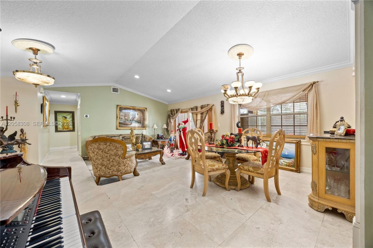 15330 SW 170th Ter , Miami, FL 33187 Photo