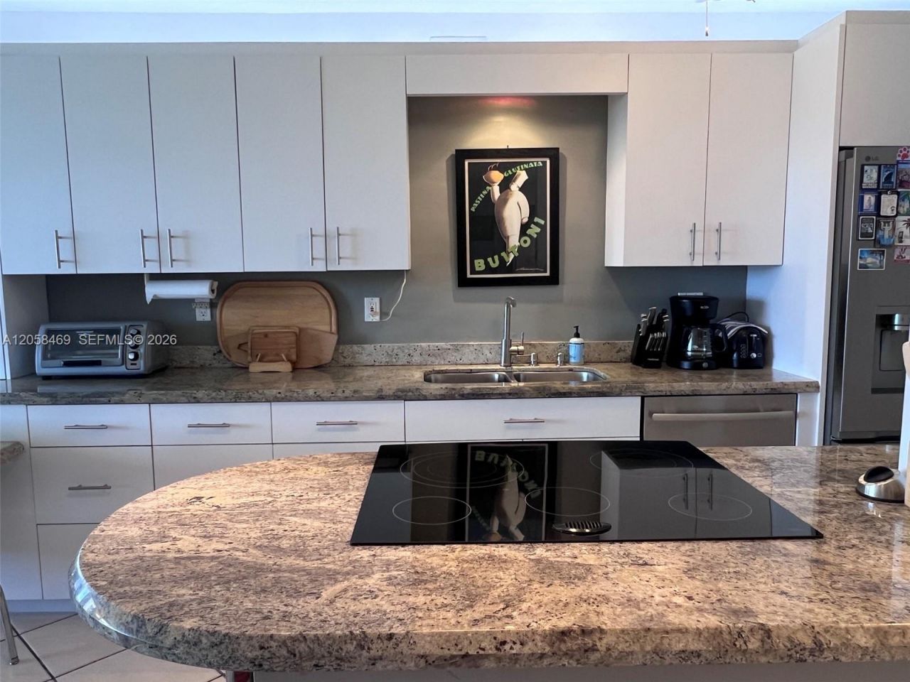 100 Lincoln Rd , Unit 542, Miami Beach, FL 33139 Photo
