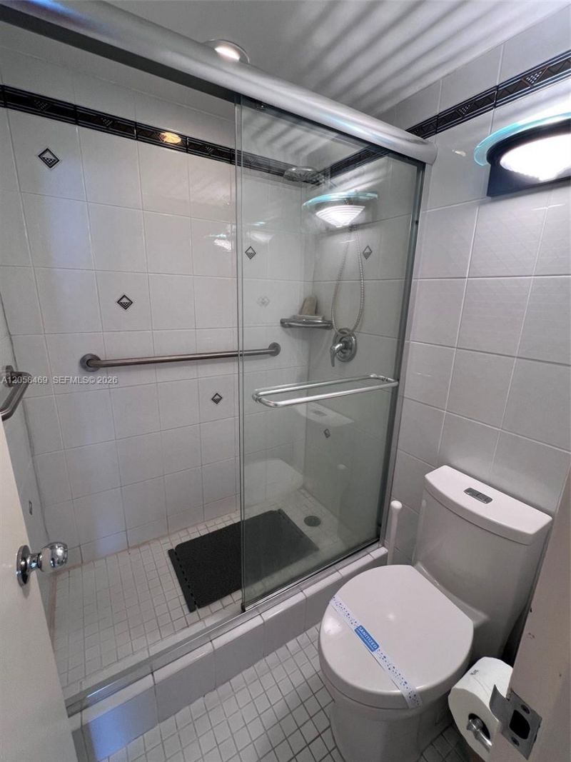 100 Lincoln Rd , Unit 542, Miami Beach, FL 33139 Photo