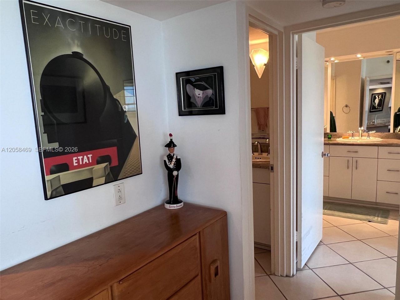 100 Lincoln Rd , Unit 542, Miami Beach, FL 33139 Photo