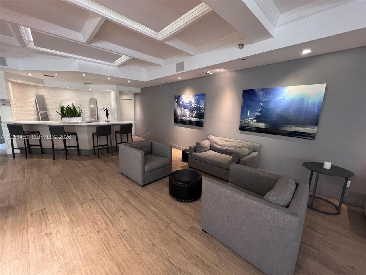 100 Lincoln Rd , Unit 542, Miami Beach, FL 33139 Photo