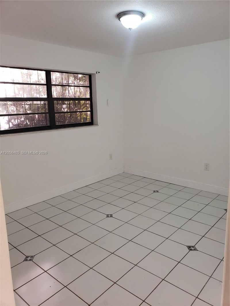 2998 NW 30th St, Unit 2995 2 bed, Miami, FL 33142 Photo
