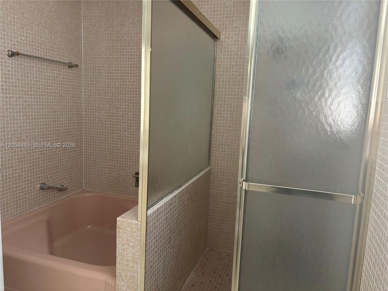 5255 Collins Ave, Unit 6J, Miami Beach, FL 33140 Photo