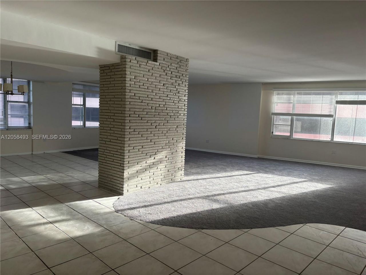 5255 Collins Ave, Unit 6J, Miami Beach, FL 33140 Photo