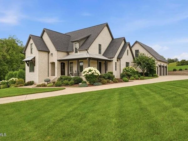 123 North Forest Lane, Blountville, TN 37617