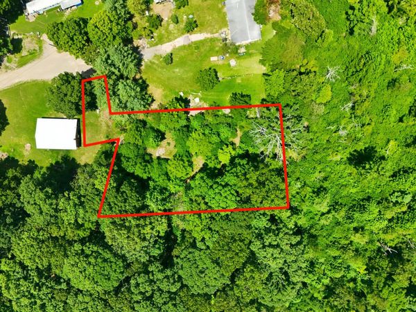 484 Carousel Pvt Drive, Kingsport, TN 37660