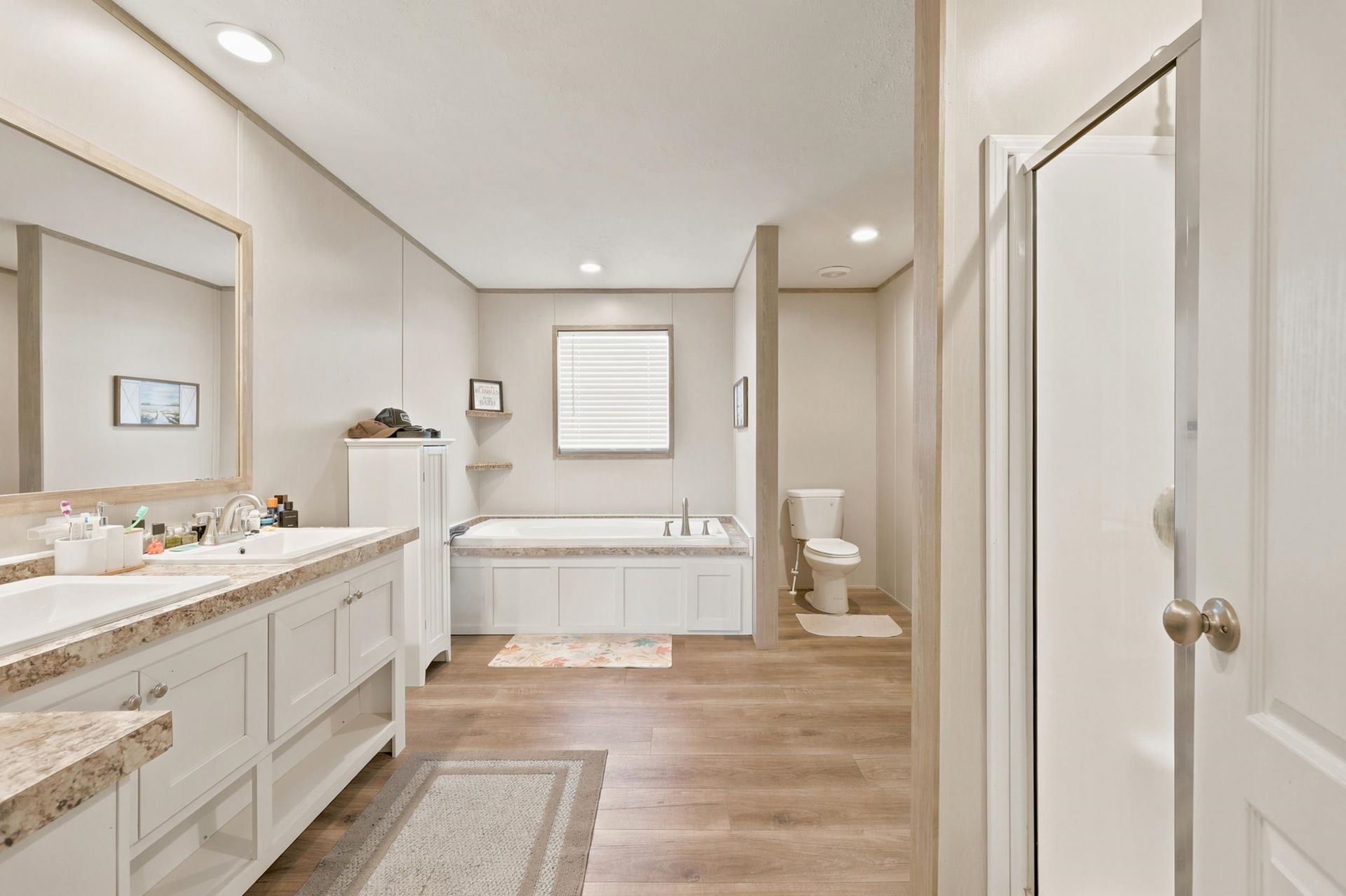 10072 Hardwick Rd.  Photo 26