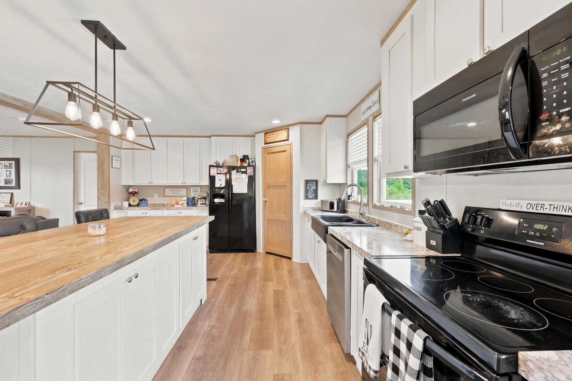10072 Hardwick Rd.  Photo 29