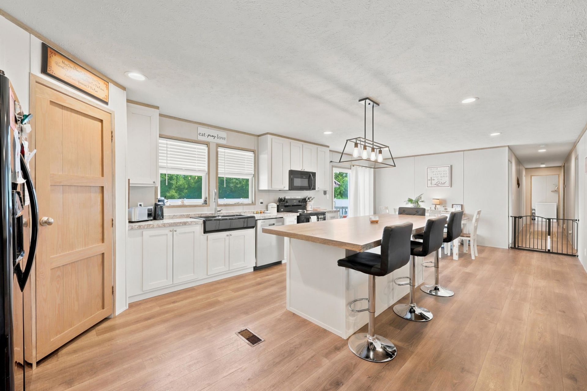 10072 Hardwick Rd.  Photo 30