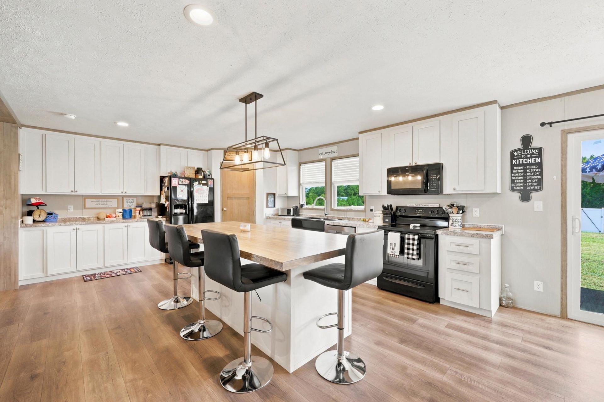 10072 Hardwick Rd.  Photo 31
