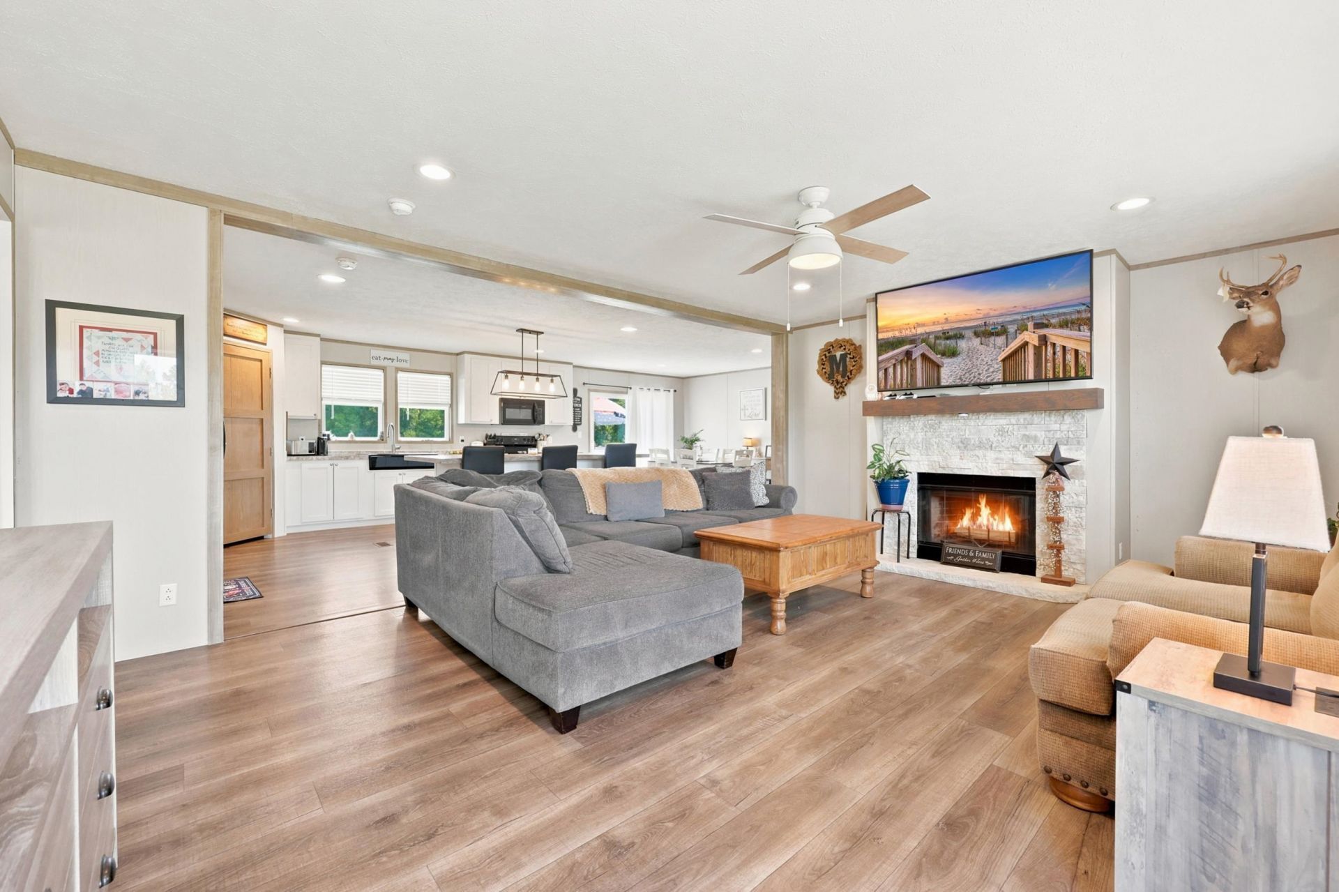10072 Hardwick Rd.  Photo 37